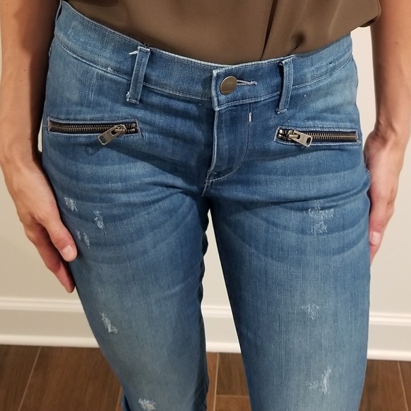 Express Distressed Blue Jeans - Picture 4 of 4